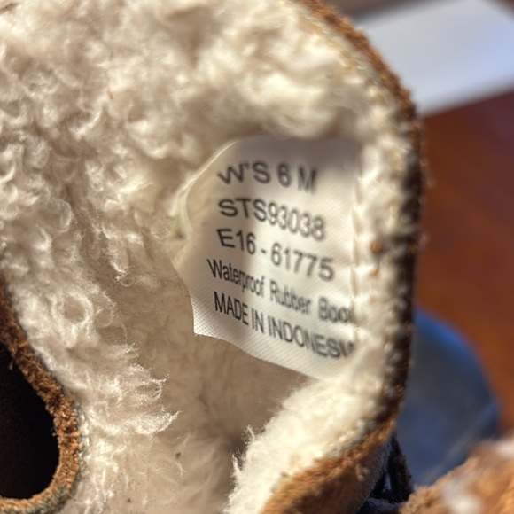 SPERRY Boot. - Picture 9 of 10